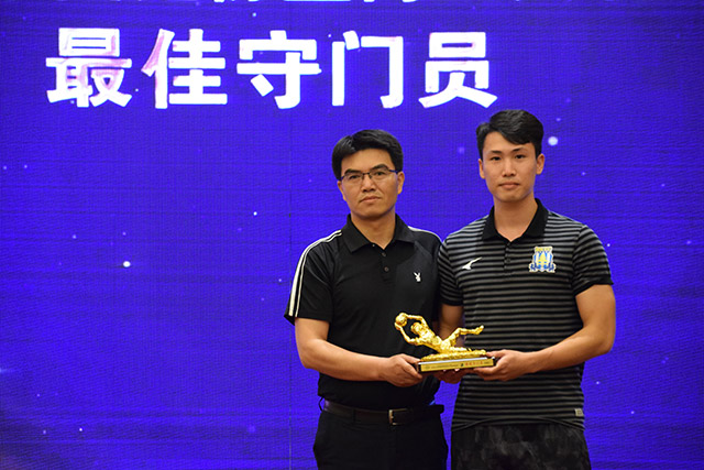 8轮不败暂7分领跑！广州豹1-1佛山南狮 肖鲲世界波尼高拉斯救主